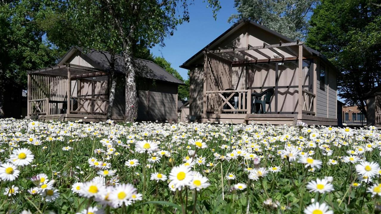 Camping Onlycamp Tours Val De Loire Saint-Avertin Exterior foto